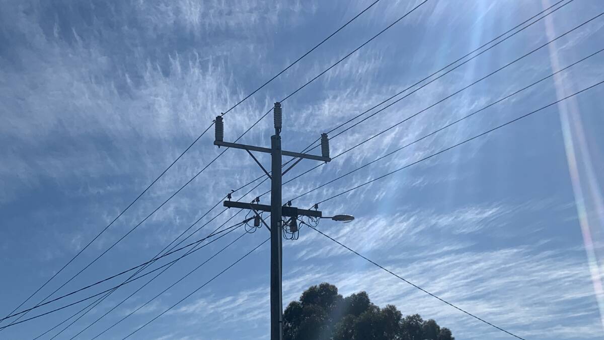 SWITCHED OFF: Powercor crews responded to a fault in Halls Gap on Monday night. Picture: TALLIS MILES
