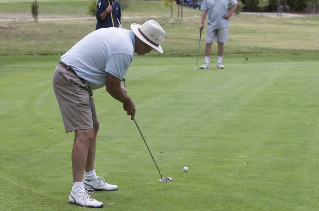 Phil Roberts scored a birdie on the 18th hole at Chalambar last Saturday. Picture: PETER PICKERING 