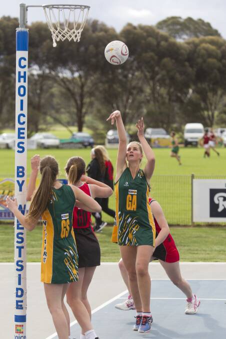 Navarre A grade took on Maldon in the Maryborough Castlemaine and District Netball League.