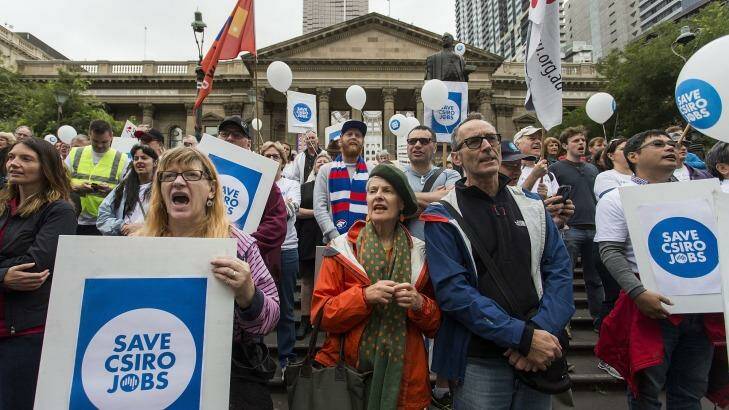 Protesters against CSIRO cuts: Greens pledge to restore cuts under Abbott-Turnbull governments. Photo: Paul Jeffers