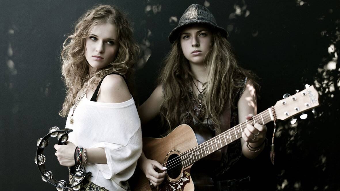 Australian sister duo Siskin River will perform at Glenorchy and Moyston as part of the first ever Festival of Small Halls music event in March. 