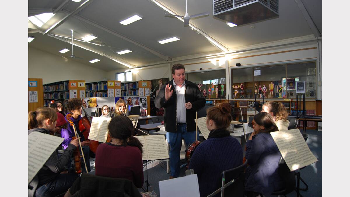 Kevin Cameron instructs participants in last year's Wimmera Bands School.
