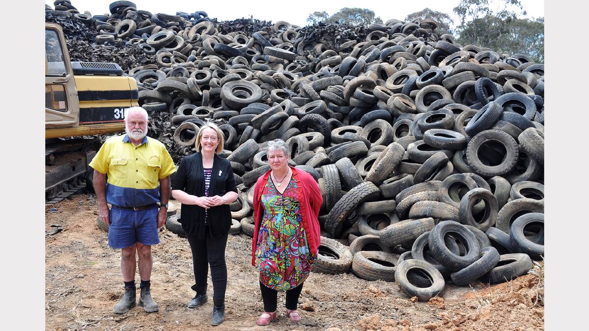Liberal candidate for Ripon, Louise Staley (centre) is pictured at the tyre dump site with Bill Harney from Harney's Stawell Freighters and Northern Grampians Shire Council chief executive officer Justine Linley.