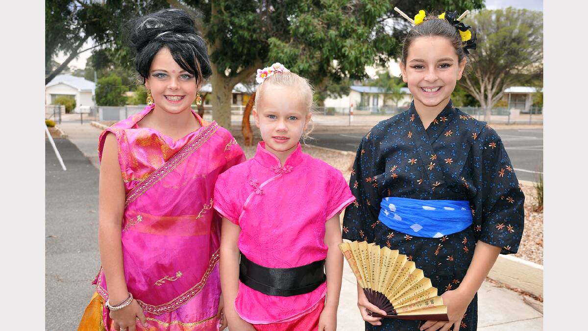Dressed as Geisha Girls L-R Oli, Dakota and Alyssa.
