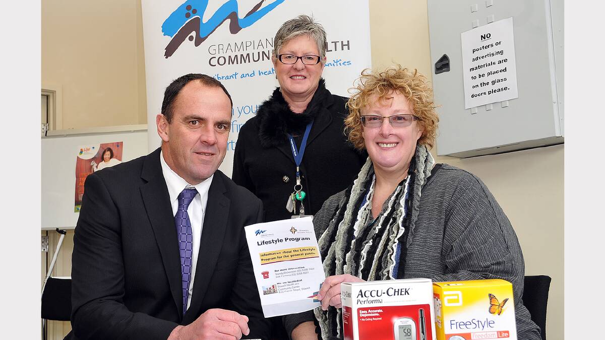 The Nationals candidate for Ripon, Scott Turner, is pictured at the launch with Lifestyle program facilitator Wendy Dickenson and Diabetes Educator Sue Fontana.