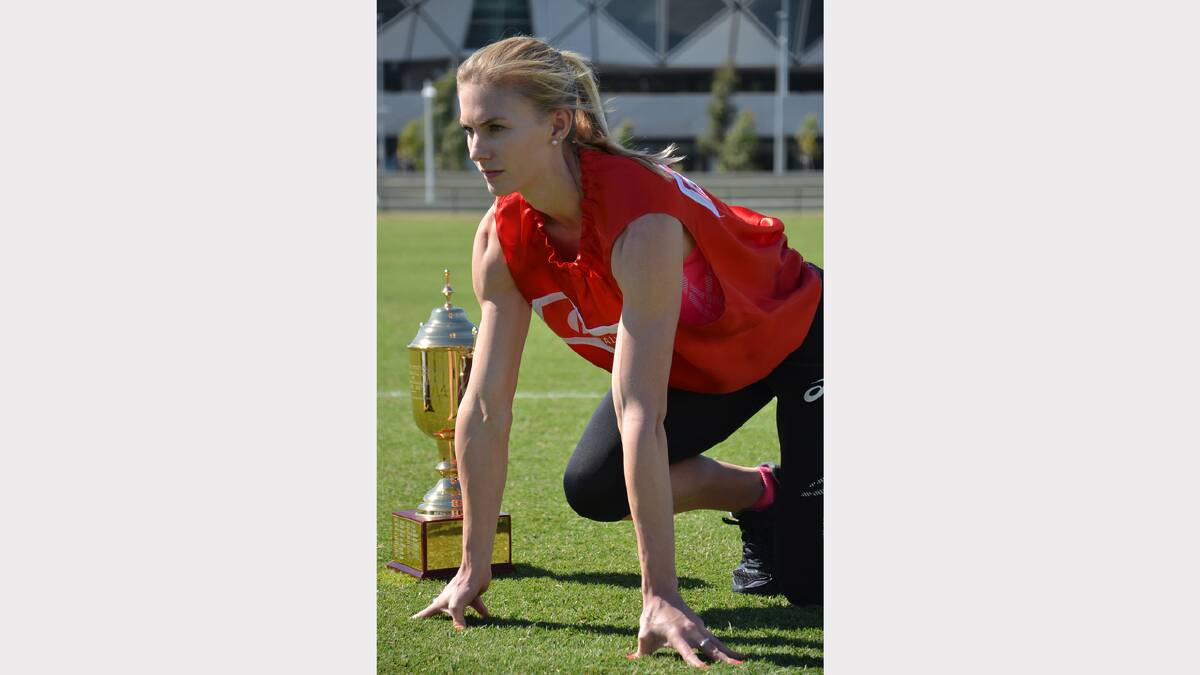 Australian women's sprint sensation, Melissa Breen, will take on the men in the 2014 Australia Post Stawell Gift.