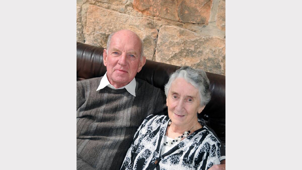 Jim and Beryl Upson who celebrated their 60th wedding anniversary.