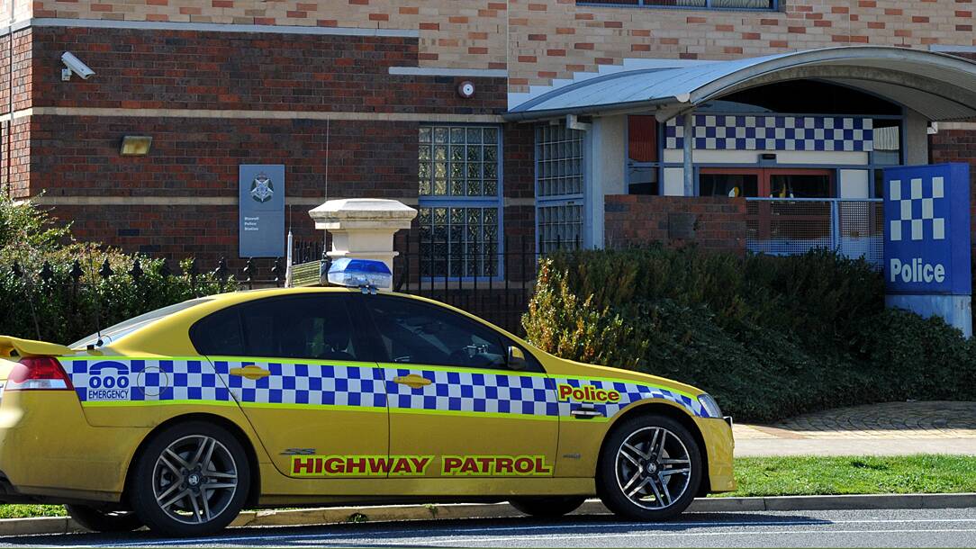 Drugs and cash seized in Stawell raids