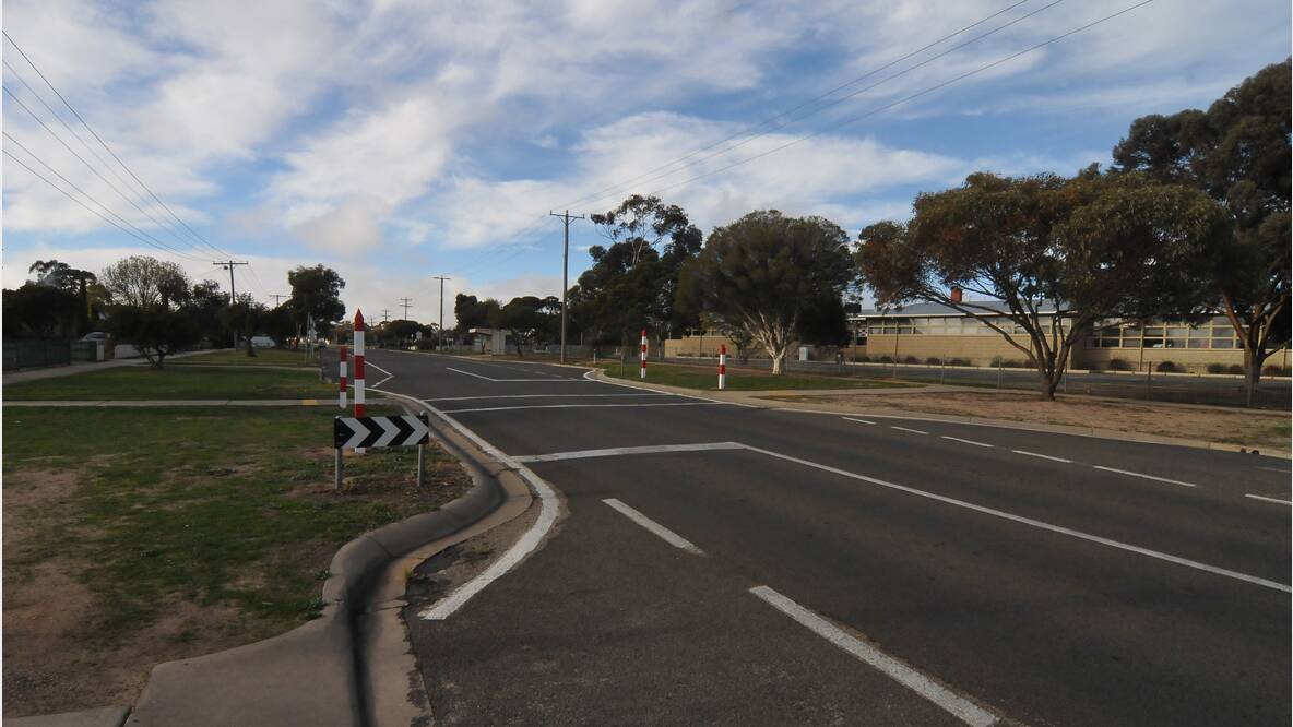 School crossings will no longer be subsidised by the Northern Grampians Shire Council after the 2015 school year.