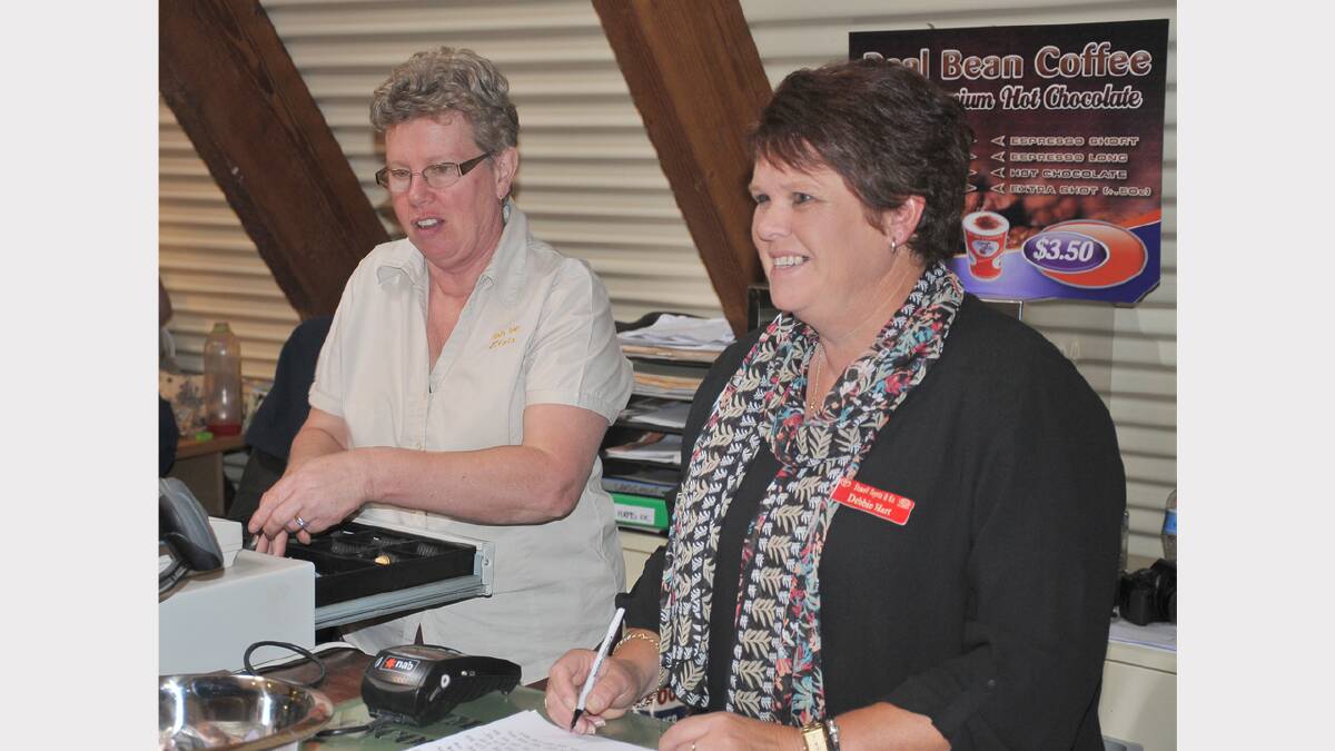 Yvonne Culell and Debbie Hart serve at the counter during the open day at the Halls Gap Zoo, which provided Halls Gap businesses with a significant economic boost.