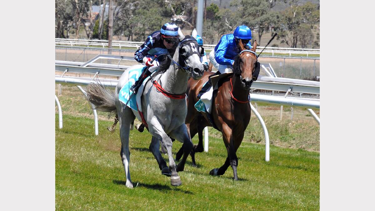 Uncle Keithy, with Dean Yendall in the saddle, wins the Boronia Peak Villas Maiden Plate ahead of Rostock, which was ridden by Chad Schofield. Schofield had earlier ridden his first winner on the Stawell track, piloting Valar Morghulis to victory for trainer Peter Moody. 