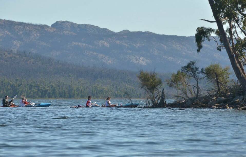 KAYAK: Particpants will kayak 11 kilometres as part of the 2016 Grampians Challenge. Picture: CONTRIBUTED