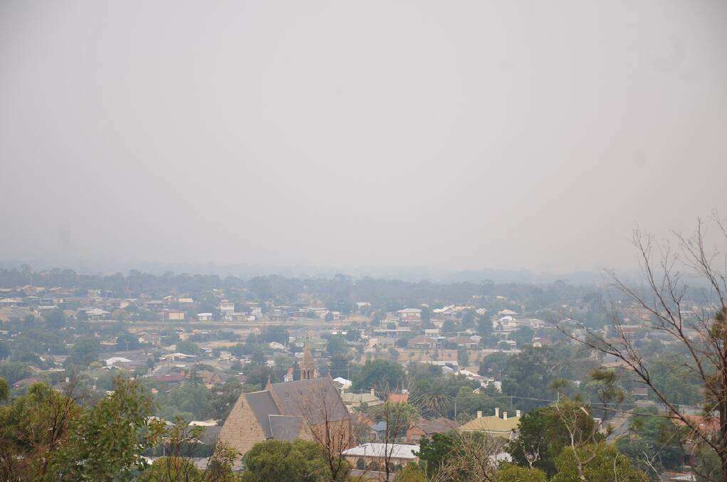 The Grampians was no longer visible from Big Hill in Stawell during the fire emergency.