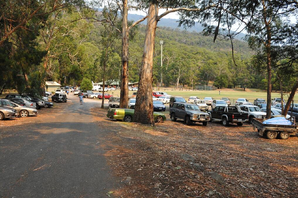 The community gets together at Halls Gap before conditions change. Pic: Ben Kimber