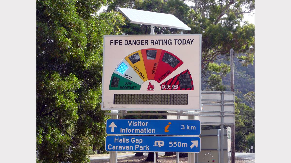 The new automated fire danger rating sign in Halls Gap.