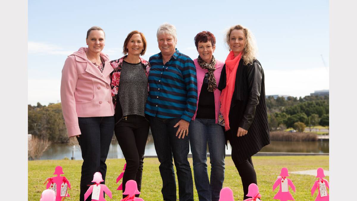 Kerrie Skene (left) is pictured at the summit with members of the Pink Pedal Challenge team, L-R Lee Sieracki, Raelene Boyle, Ros Mitchell and Nichole Parry-Leahy.