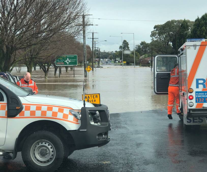ON SCENE: SES crew members at Traralgon. Picture: CONTRIBUTED