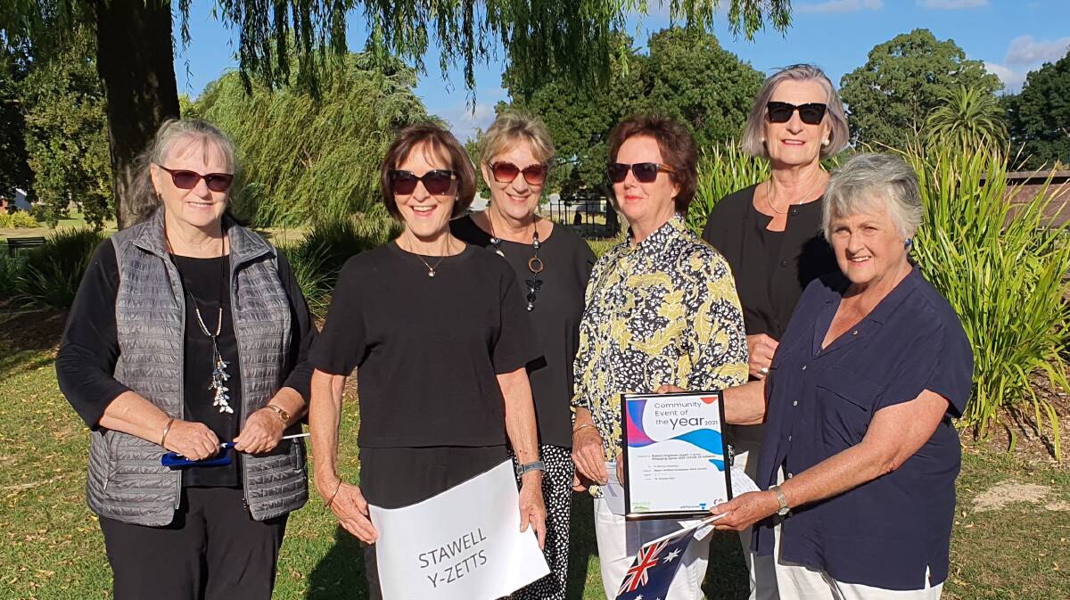 WINNERS: Earlier in 2021, the Stawell Regional Health Y-Zetts were awarded the 'Community Event of the Year' by the Northern Grampians Shire Council. Picture: CONTRIBUTED