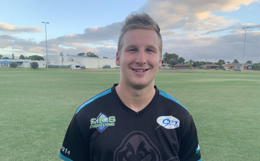 GIVING BACK: Swifts Josh Davis will be stepping up to coach the under-17 side in 2021 Picture: TALLIS MILES
