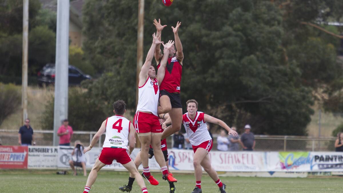 BIG CROWD: Stawell and Ararat are hoping more than 1000 people will be at the Good Friday season opener after the Victorian Government lifted restrictions. Picture: FILE