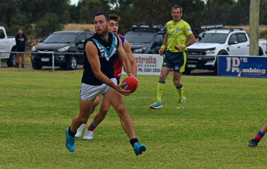 Scott Carey playing for the Swifts in round one of the 2024 HDFNL. Picture by Ben Fraser