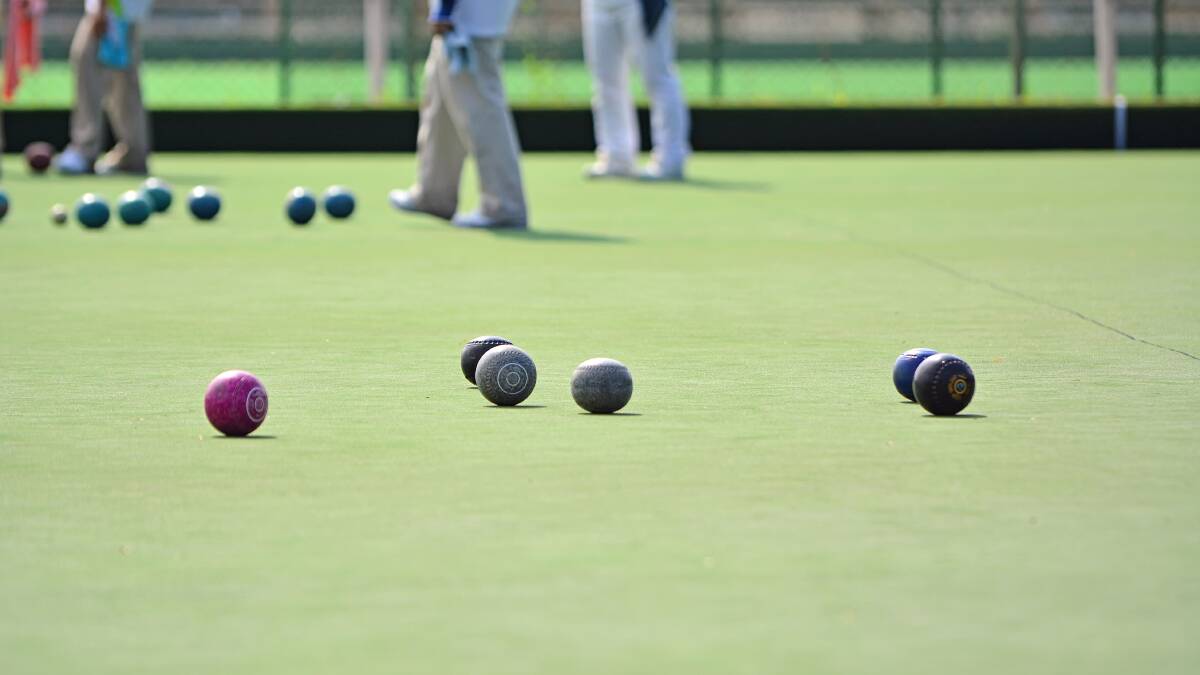 Battles on for top four spots on ladders | Grampians bowls
