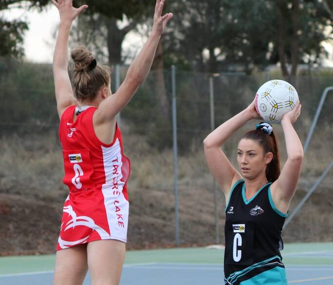 COMMITMENT: Swifts A Grade coach Courtney Morrow will be looking for her team putting in a full four quarter effort off last weeks win against Taylors Lake. Picture: TRISH RALPH