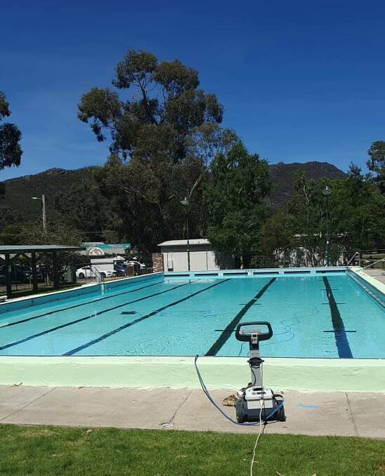 MINTY FRESH: Hall Gap pool has been painted mint green after the colour was voted most popular in an online poll. Picture: CONTRIBUTED