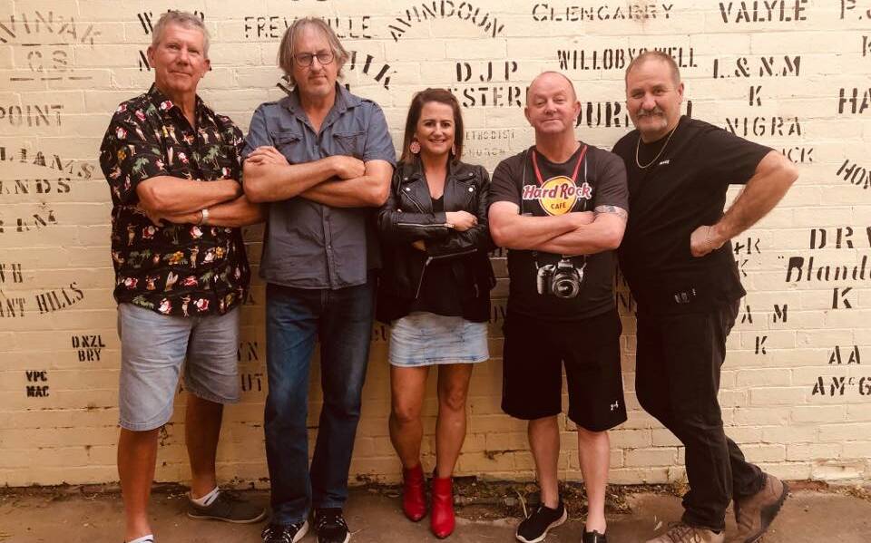 PAYING IT FORWARD: Warracknabeal band Hard Face Nanna donated their gig fee and raised funds for the bushfire disaster appeal at the Bull and Mouth Hotel in Horsham on Saturday night. Picture: CONTRIBUTED