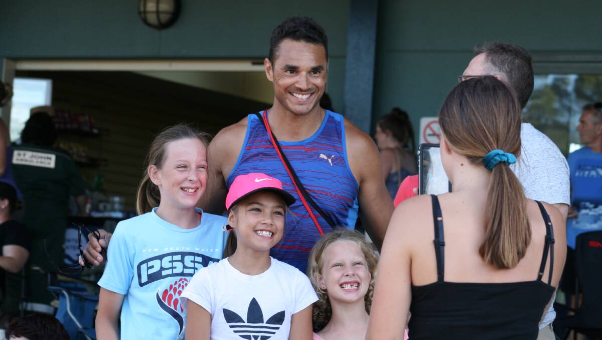 COMEBACK: Two-time Olympian Josh Ross poses for a photo with young fans at last weekend's Hunter Track Classic. Picture: Josh Callinan.