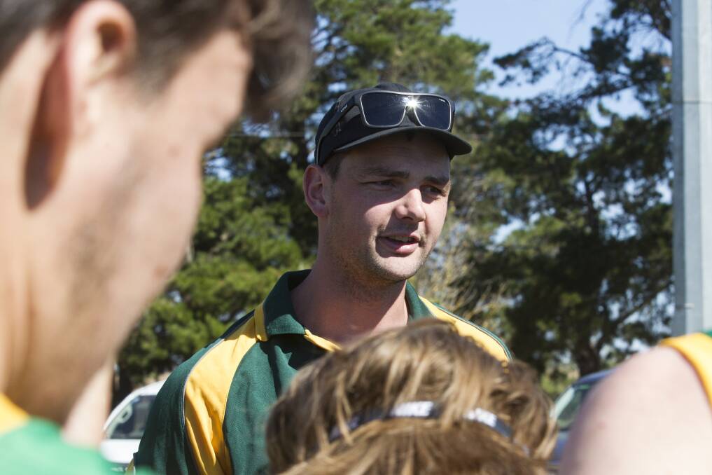 FIRST TEST: Kyle Hendy will face his first big challenge as coach, taking on reigning premiers Carisbrook in round one. Picture: Peter Pickering.