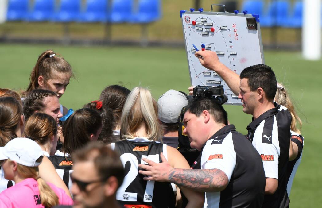 The Rebels re-group during the 2019 season. Picture: BALLARAT COURIER