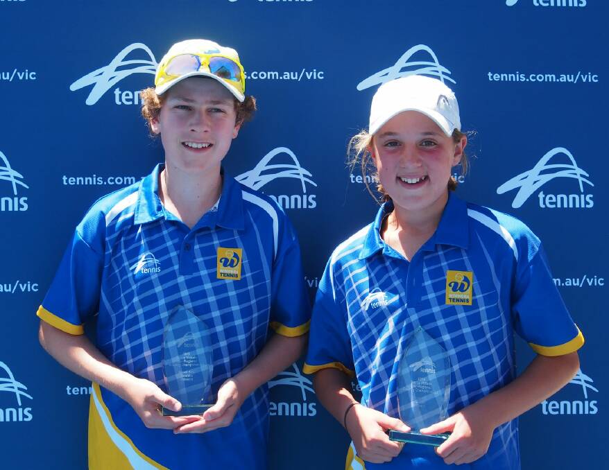 12-and-under mixed doubles winners Logan Casey and Philippa Bush