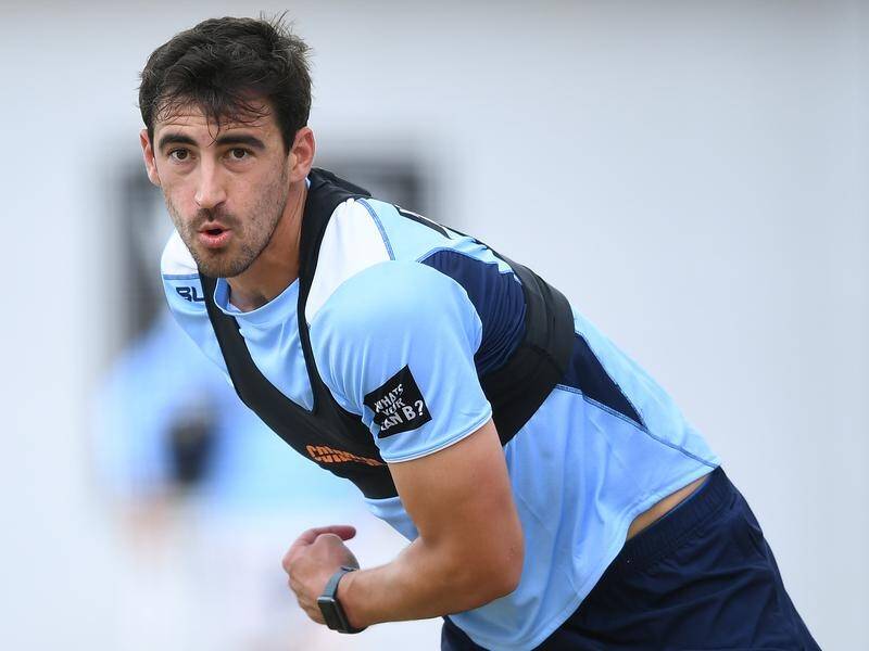 Mitchell Starc will return from a leg injury to lead Australia's attack against Pakistan.