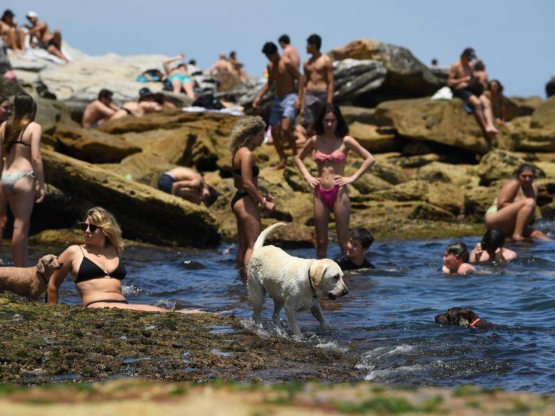 Inland NSW is set to bear the brunt of another stint of hot weather, after a scorching weekend.