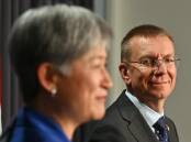 Latvia's Foreign Minister Edgars Rinkevics has met with Penny Wong to share China concerns. (Mick Tsikas/AAP PHOTOS)