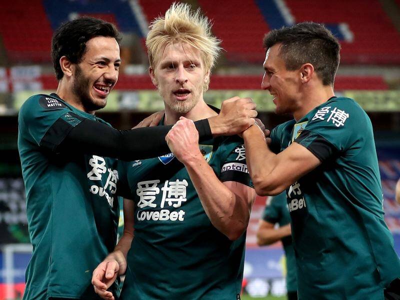 Ben Mee (c) scored Burnley's winner in the 1-0 EPL victory at Crystal Palace.