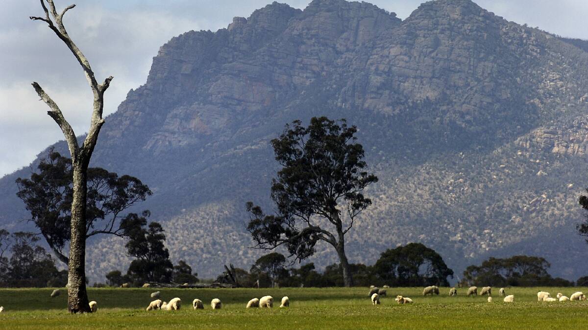 Climbers not satisfied with Parks Victoria Grampians information drop