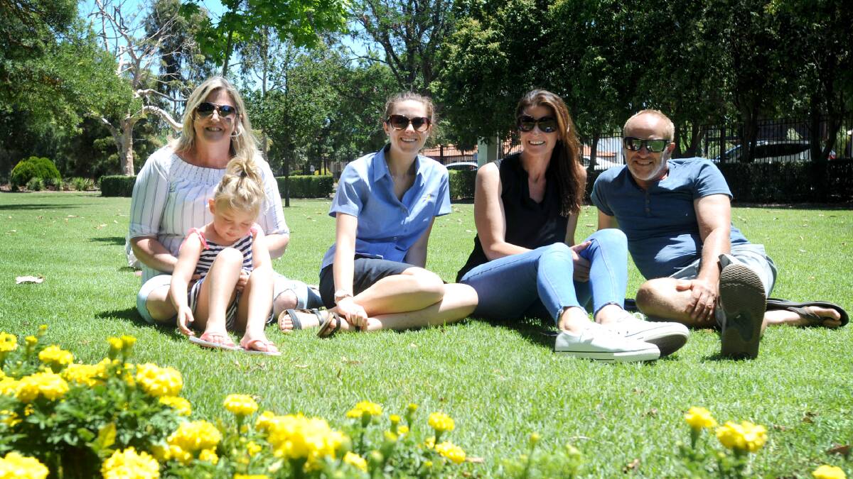 Layla King 4, Fiona Ferguson from Horsham with Sarah Miller and her mother Lisa Miller and father Gary Miller having lunch in the Botanical Gardens, 2017. Picture: OP, file photo