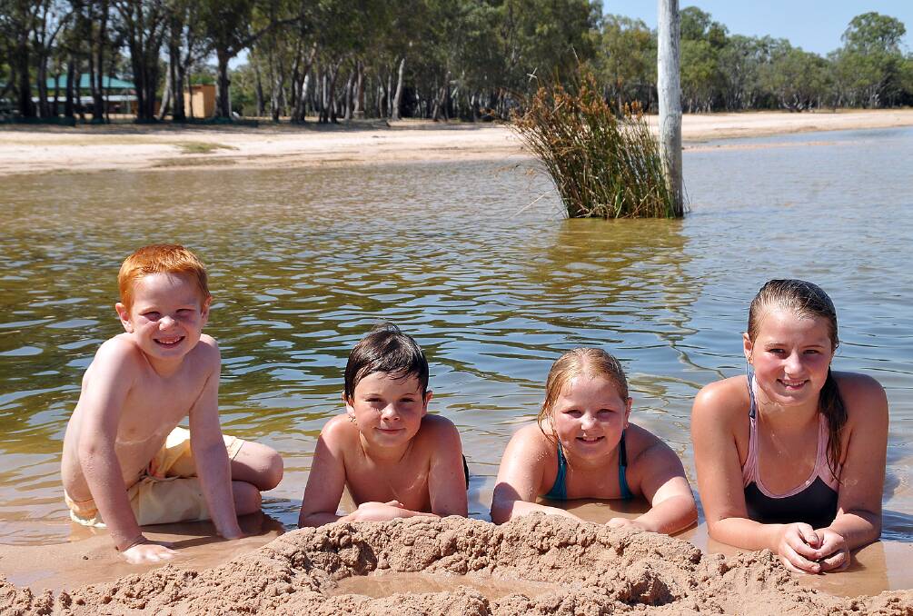Cooper, Finn, Georgia and Ella enjoy the spectacular conditions at Lake Fyans.